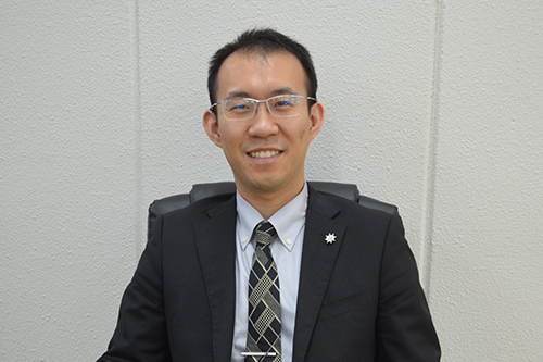 Ông Liu, người đã hoàn thành KCGI vào tháng 9 năm 2013 (Chủ tịch của Meito Co., Ltd.)