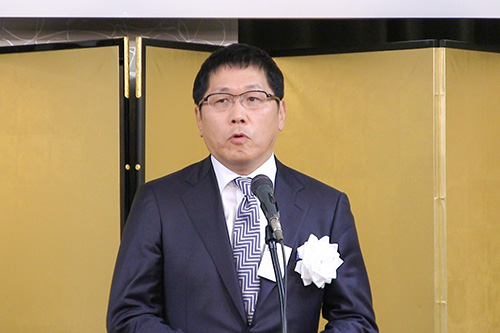 日本IT组织联合会秘书长 日本IT社会促进政治联盟主席 日本计算机软件协会主席 荻原纪夫